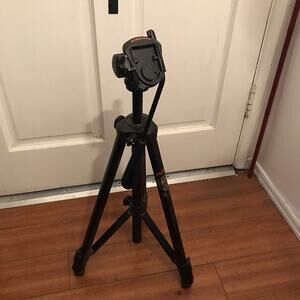 Solidex VT-89 Heavy Duty Tripod - Fluid Head - Smooth Working - Camera Stand